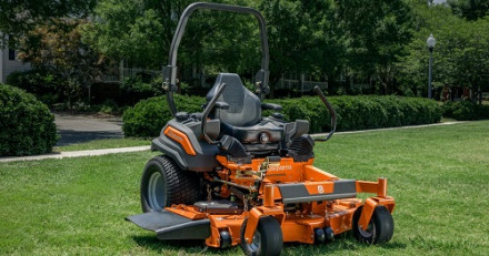 Zero Turn Mowers Market